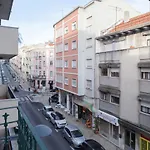 Flh Almirante Reis Spacious Flat